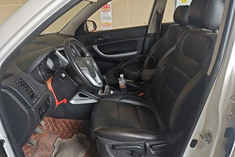 Used CHANGAN CS35 2016 1.6L Manual Luxury Model China IV Standard Left Front Seat