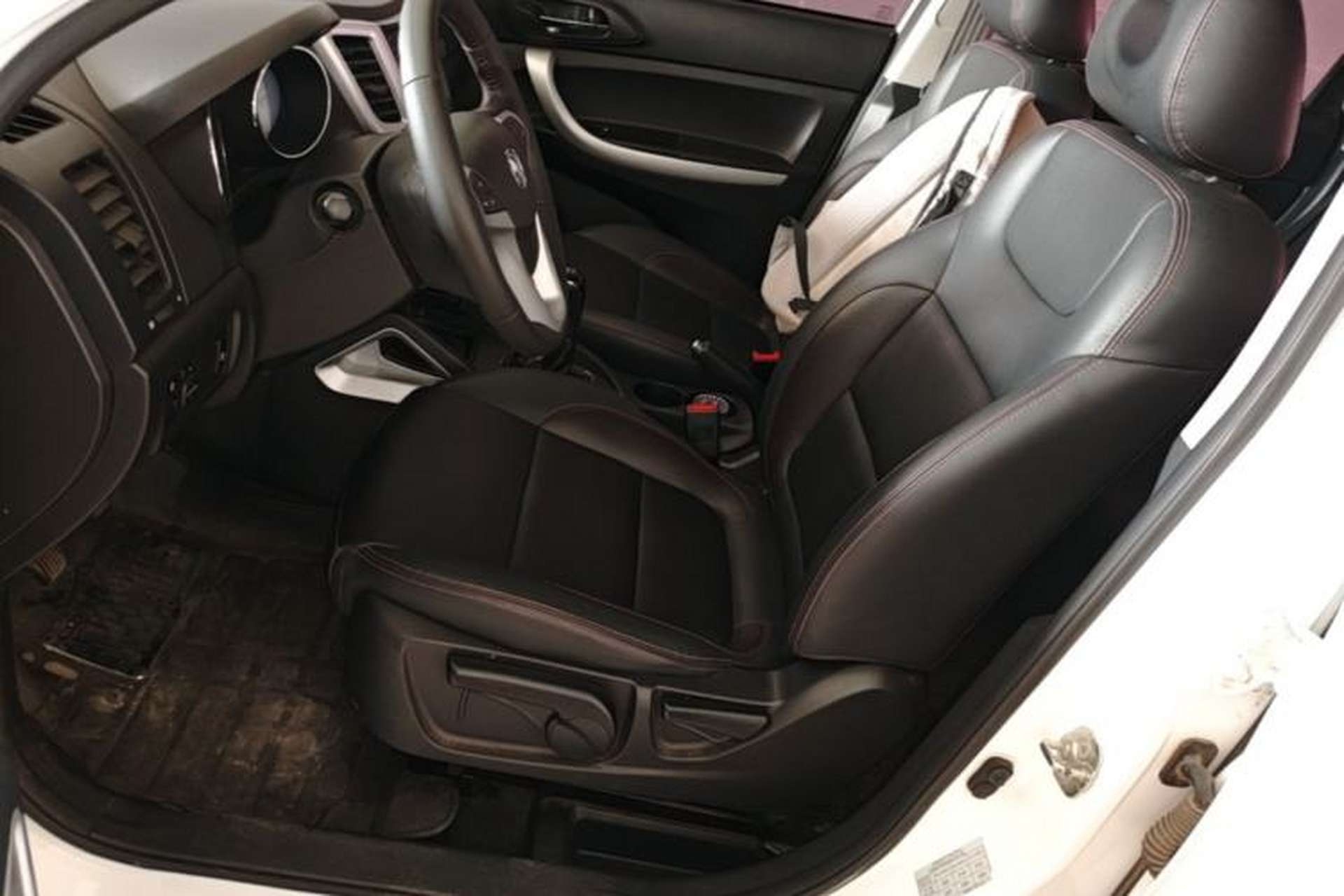 Used CHANGAN CS35 2016 1.6L Manual Luxury Model China V Standard Left Front Seat