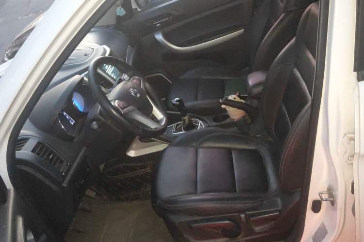 Used CHANGAN CS35 2016 1.6L Manual Luxury Model China V Standard Left Front Seat