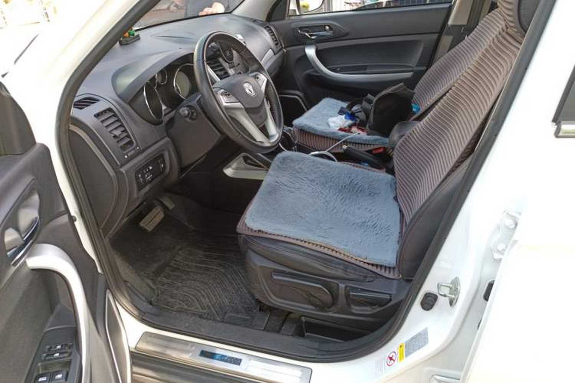 Used CHANGAN CS35 2016 1.6L Automatic Prestige Model China V Standard Left Front Seat
