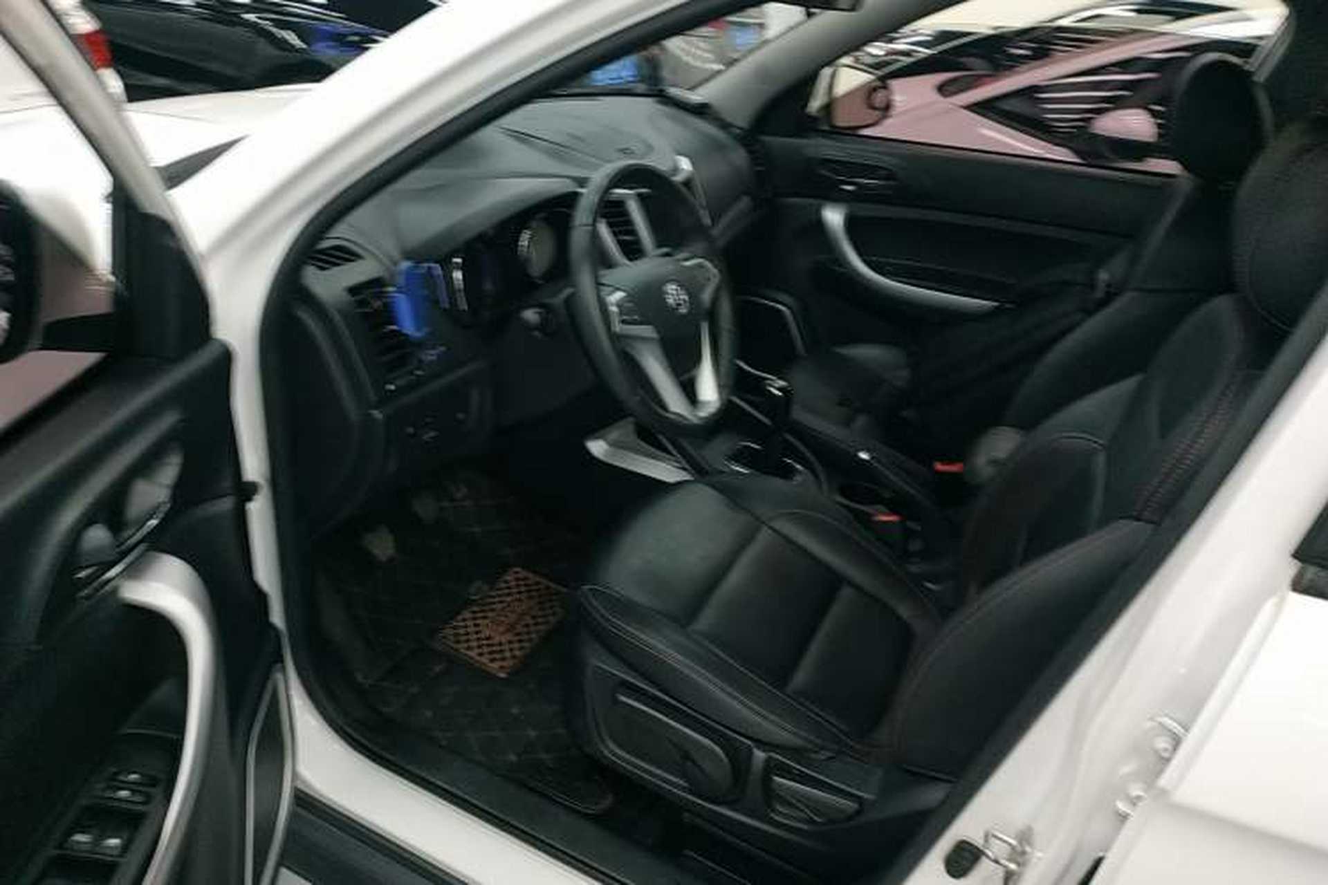 Used CHANGAN CS35 2016 1.6L Manual Luxury Model China V Standard Left Front Seat