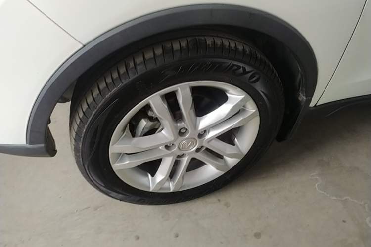 Used CHANGAN CS35 2016 1.6L Manual Luxury Model China IV Standard Left Front Wheel Hub