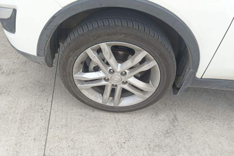 Used CHANGAN CS35 2016 1.6L Manual Luxury Model China V Standard Left Front Wheel Hub