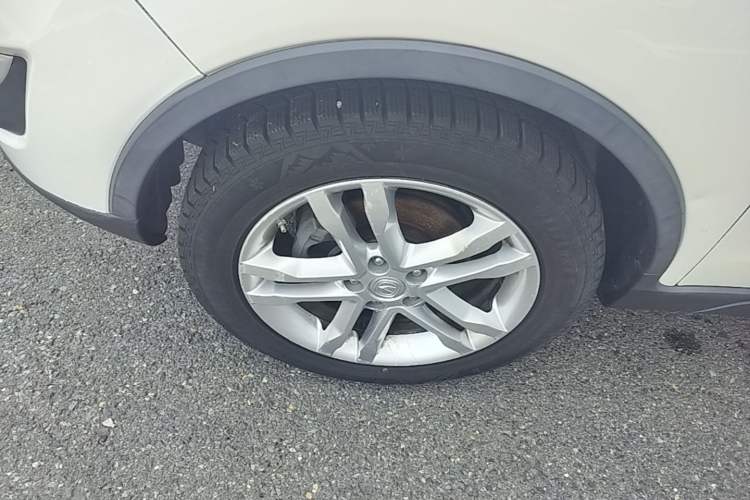 Used CHANGAN CS35 2016 1.6L Manual Luxury Model China V Standard Left Front Wheel Hub