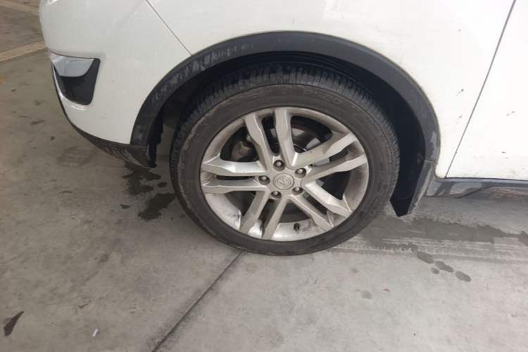 Used CHANGAN CS35 2016 1.6L Manual Luxury Model China V Standard Left Front Wheel Hub