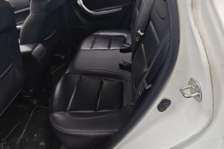 Used CHANGAN CS35 2016 1.6L Manual Luxury Model China V Standard Left Rear Seat