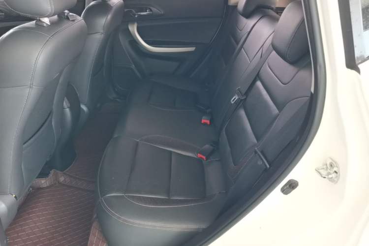 Used CHANGAN CS35 2016 1.6L Manual Luxury Model China IV Standard Left Rear Seat