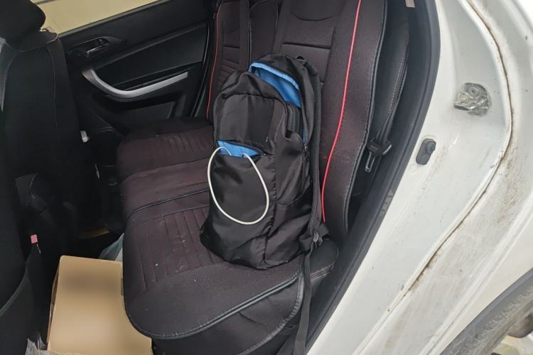 Used CHANGAN CS35 2016 1.6L Manual Luxury Model China IV Standard Left Rear Seat