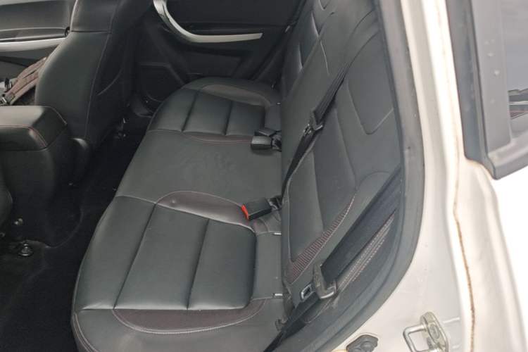 Used CHANGAN CS35 2016 1.6L Manual Luxury Model China V Standard Left Rear Seat