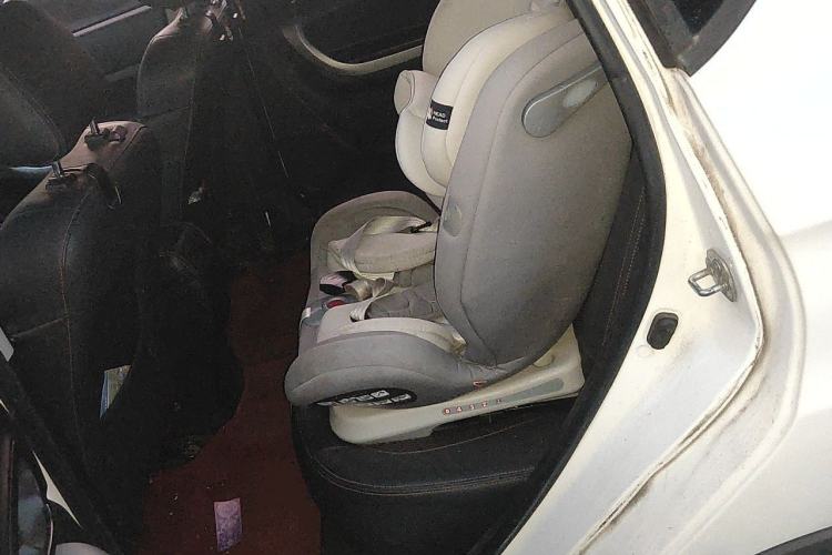 Used CHANGAN CS35 2016 1.6L Manual Luxury Model China V Standard Left Rear Seat