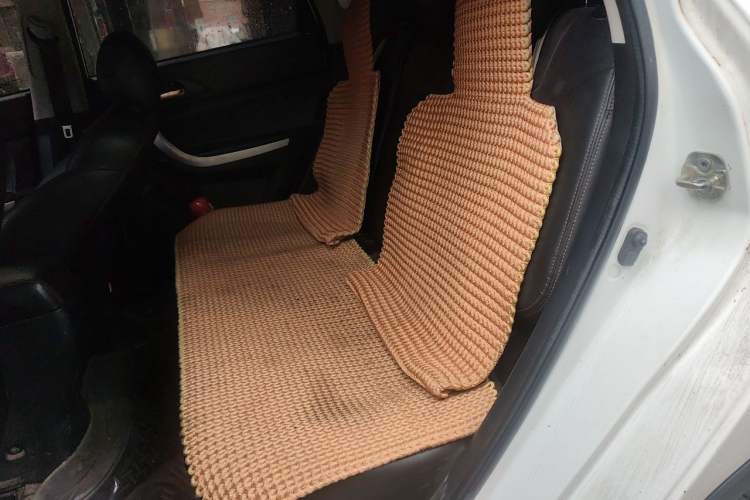 Used CHANGAN CS35 2016 1.6L Automatic Luxury Model China V Standard Left Rear Seat