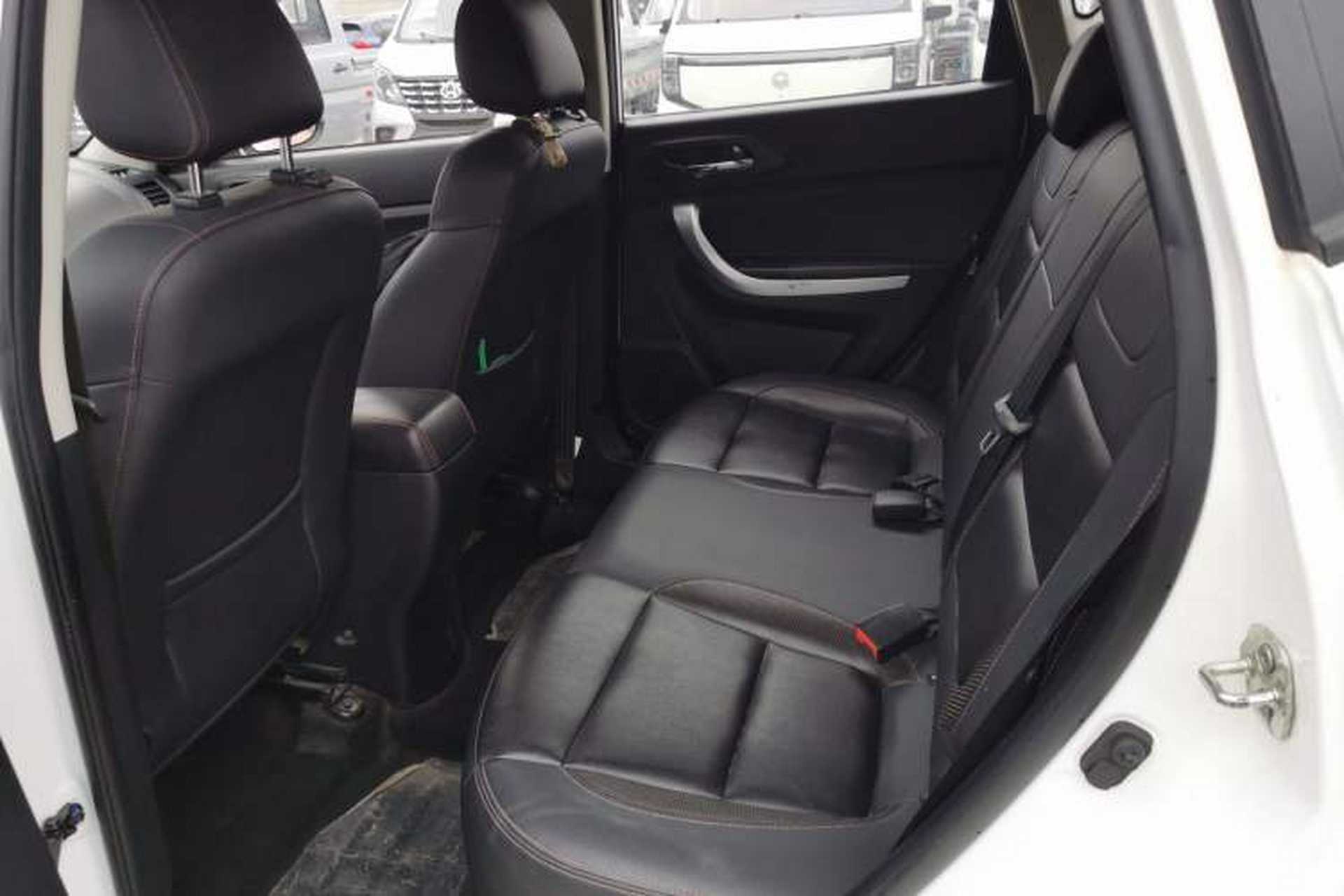 Used CHANGAN CS35 2016 1.6L Manual Luxury Model China V Standard Left Rear Seat