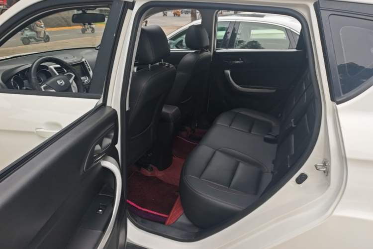 Used CHANGAN CS35 2016 1.6L Manual Luxury Model China V Standard Left Rear Seat