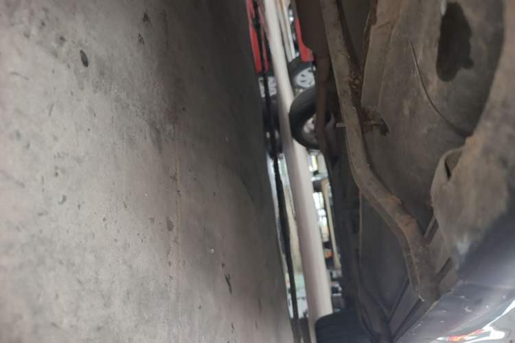 Used CHANGAN CS35 2016 1.6L Automatic Luxury Model China IV Standard Left Side Sill