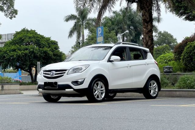 Used CHANGAN CS35 2016 1.6L Automatic Luxury Model China V Standard