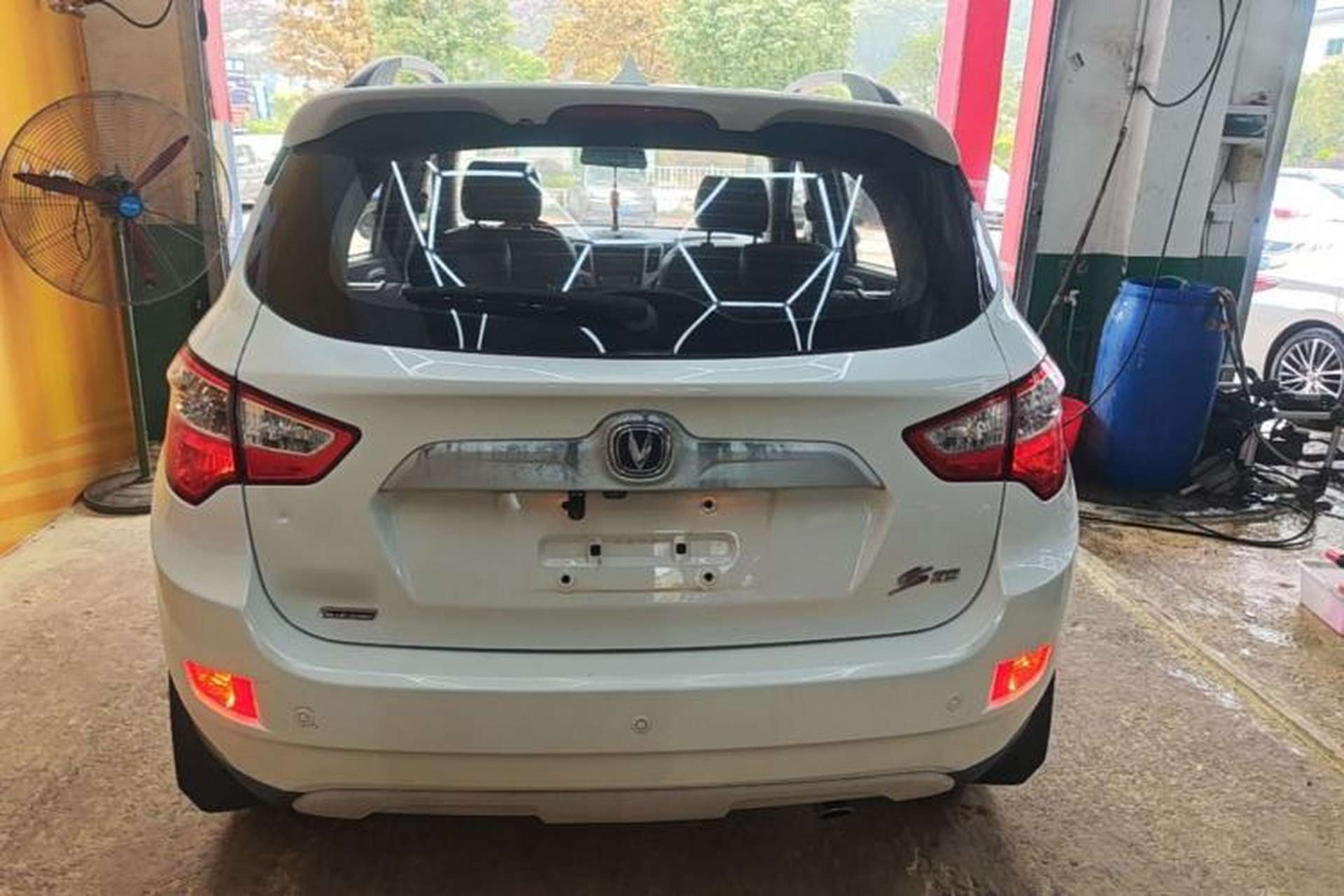 Used CHANGAN CS35 2016 1.6L Manual Luxury Model China V Standard Rear