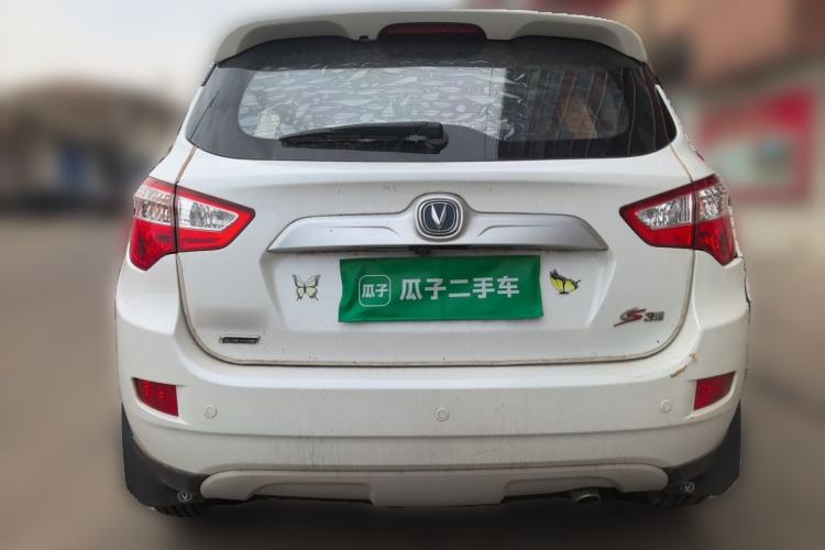 Used CHANGAN CS35 2016 1.6L Manual Luxury Model China IV Standard Rear