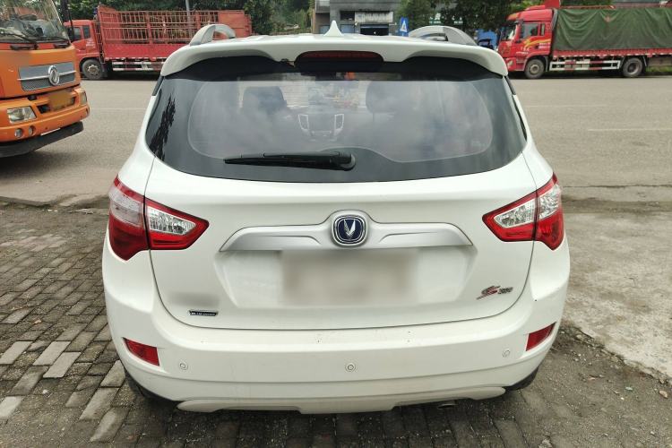 Used CHANGAN CS35 2016 1.6L Manual Luxury Model China IV Standard Rear