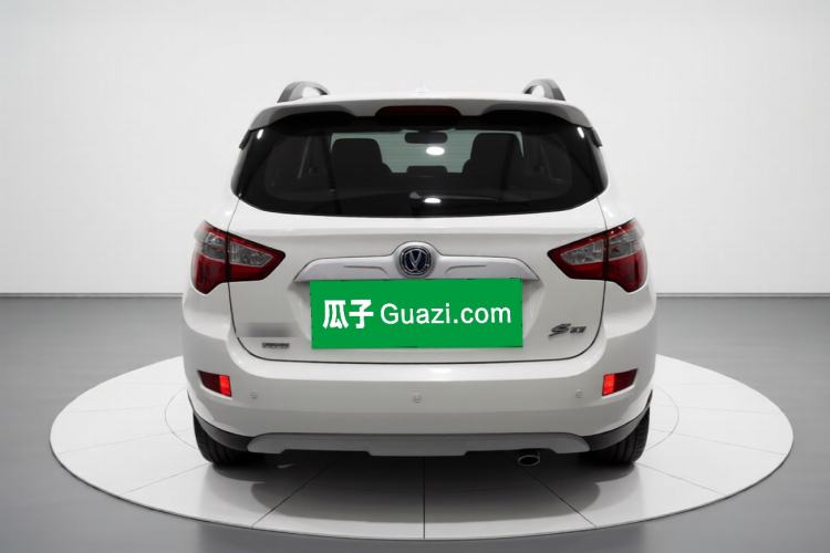 Used CHANGAN CS35 2016 1.6L Manual Luxury Model China IV Standard Rear