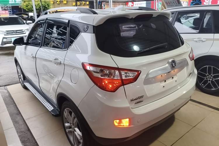 Used CHANGAN CS35 2016 1.6L Automatic Luxury Model China IV Standard Rear Left 45 Deg