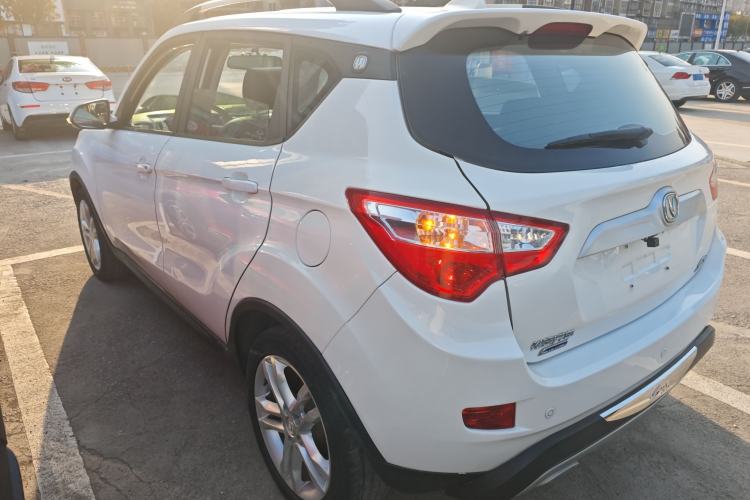 Used CHANGAN CS35 2016 1.6L Manual Luxury Model China IV Standard Rear Left 45 Deg