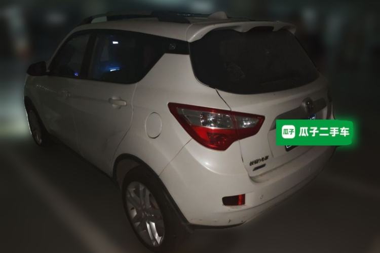 Used CHANGAN CS35 2016 1.6L Manual Luxury Model China V Standard Rear Left 45 Deg