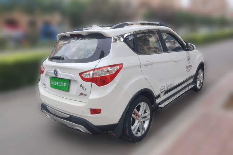 Used CHANGAN CS35 2016 1.6L Automatic Luxury Model China IV Standard Rear Right 45 Deg