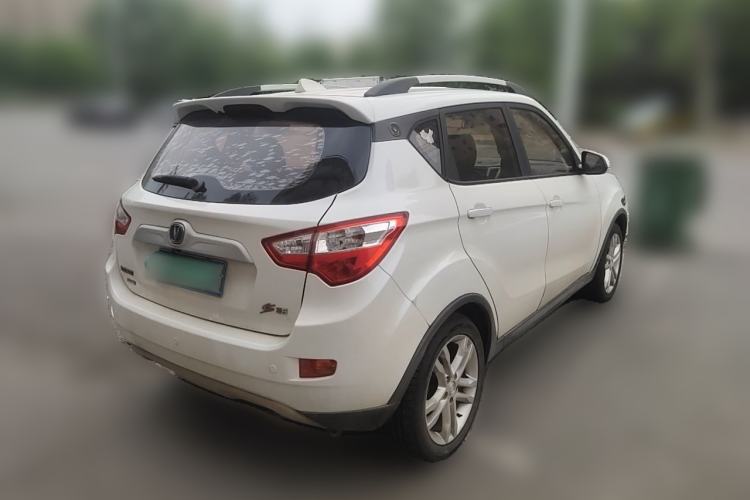 Used CHANGAN CS35 2016 1.6L Manual Luxury Model China V Standard Rear Right 45 Deg
