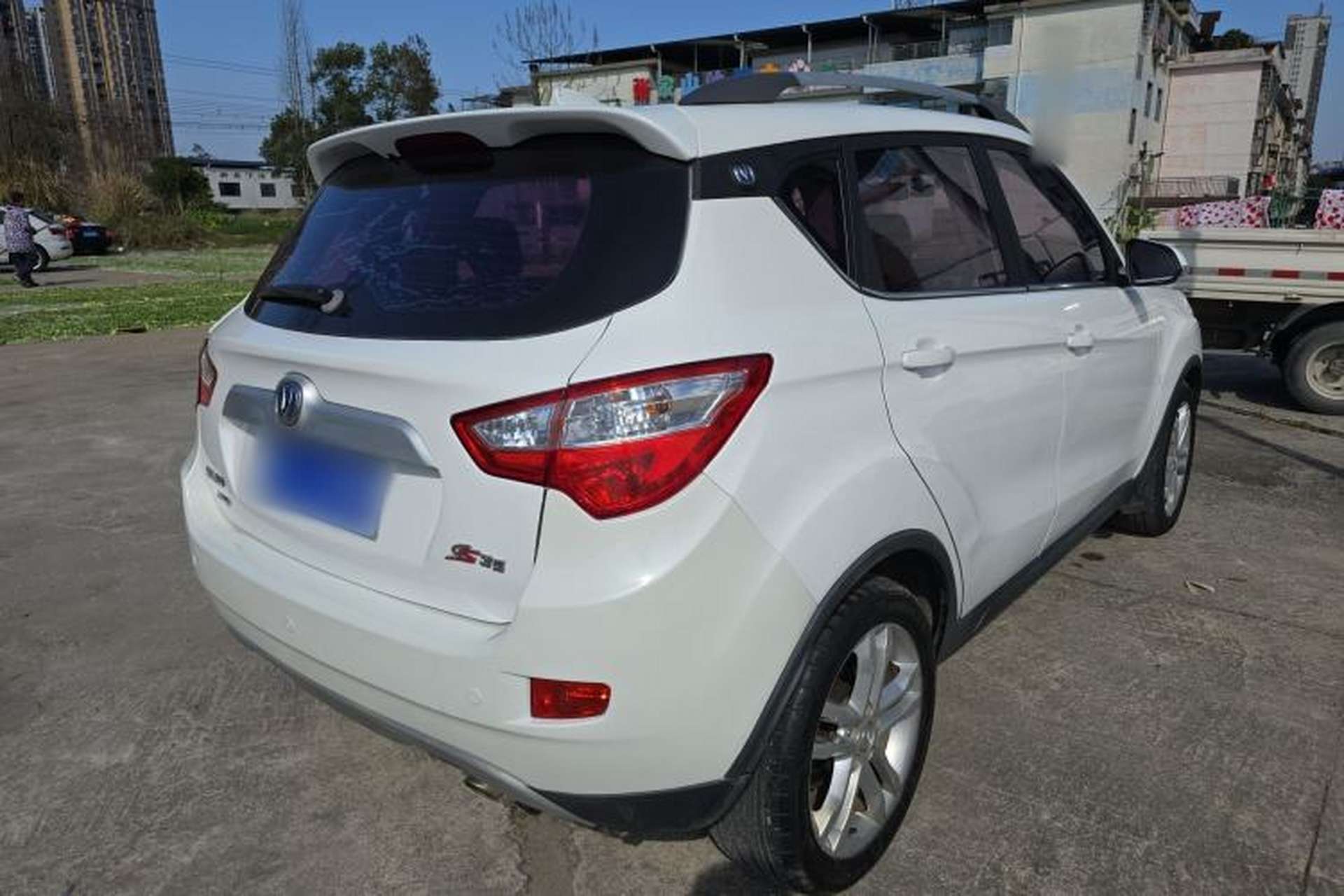 Used CHANGAN CS35 2016 1.6L Automatic Luxury Model China V Standard Rear Right 45 Deg