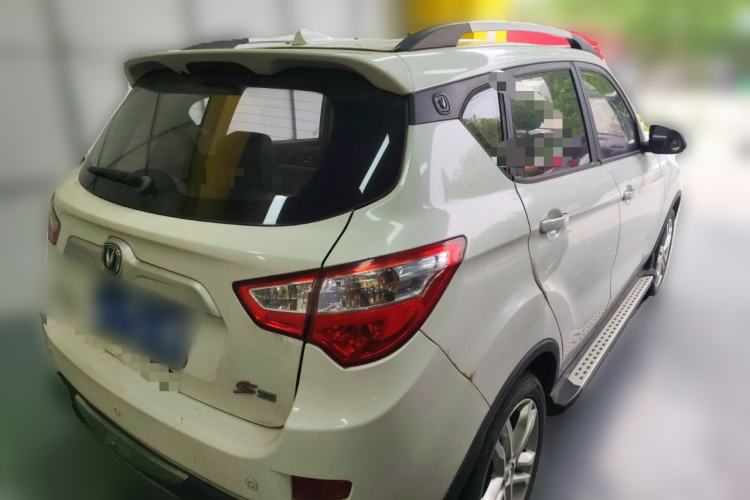 Used CHANGAN CS35 2016 1.6L Manual Luxury Model China IV Standard Rear Right 45 Deg