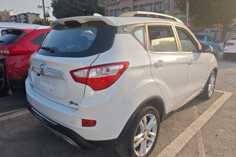Used CHANGAN CS35 2016 1.6L Manual Luxury Model China IV Standard Rear Right 45 Deg
