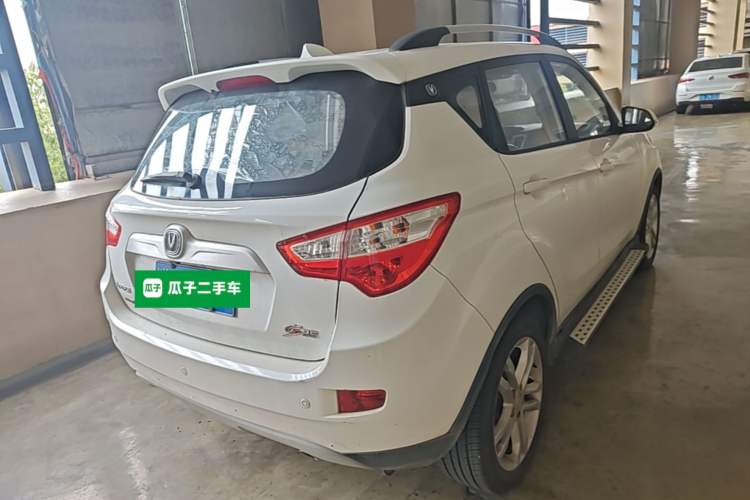 Used CHANGAN CS35 2016 1.6L Manual Luxury Model China IV Standard Rear Right 45 Deg