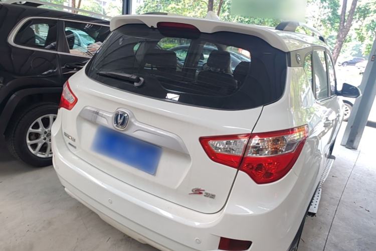 Used CHANGAN CS35 2016 1.6L Automatic Luxury Model China V Standard Rear Right 45 Deg