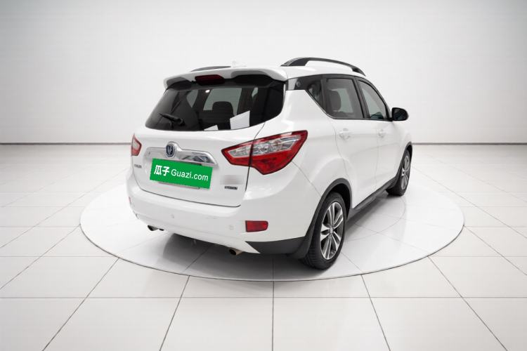 Used CHANGAN CS35 2016 1.6L Automatic Luxury Model China IV Standard Rear Right 45 Deg