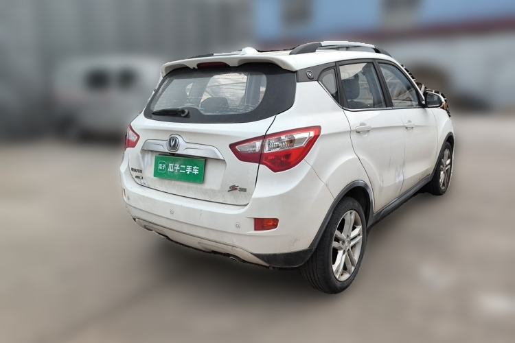 Used CHANGAN CS35 2016 1.6L Automatic Luxury Model China IV Standard Rear Right 45 Deg
