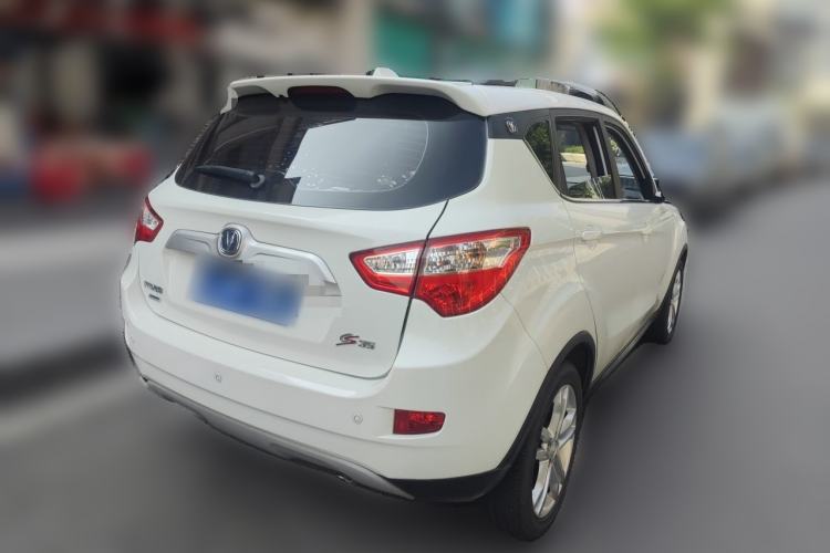 Used CHANGAN CS35 2016 1.6L Automatic Luxury Model China IV Standard Rear Right 45 Deg