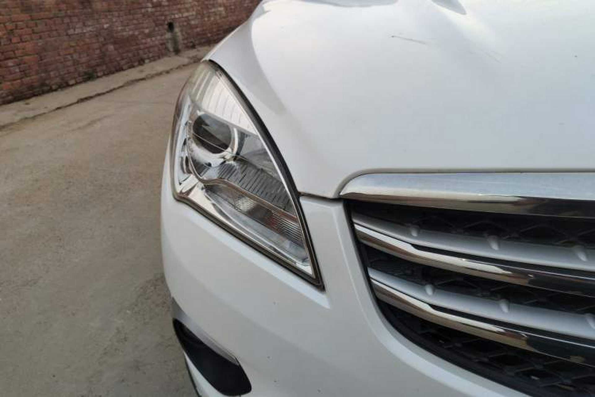 Used CHANGAN CS35 2016 1.6L Manual Luxury Model China IV Standard Right Front Headlight