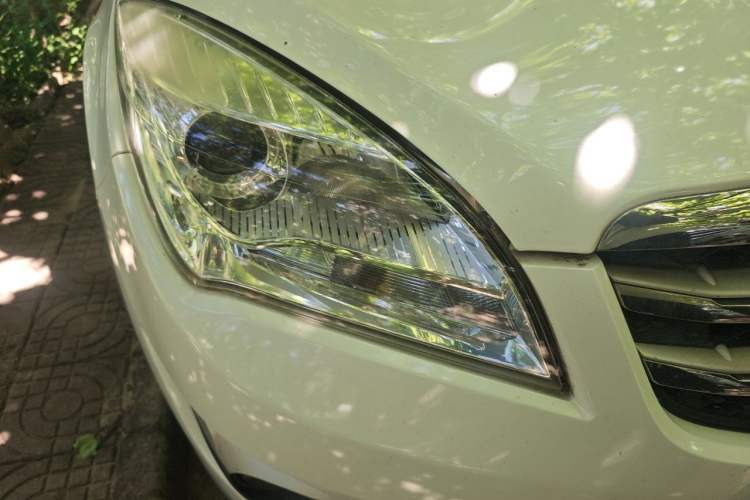 Used CHANGAN CS35 2016 1.6L Manual Luxury Model China V Standard Right Front Headlight