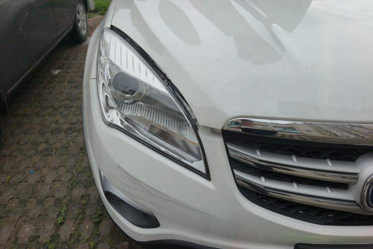 Used CHANGAN CS35 2016 1.6L Automatic Luxury Model China V Standard Right Front Headlight