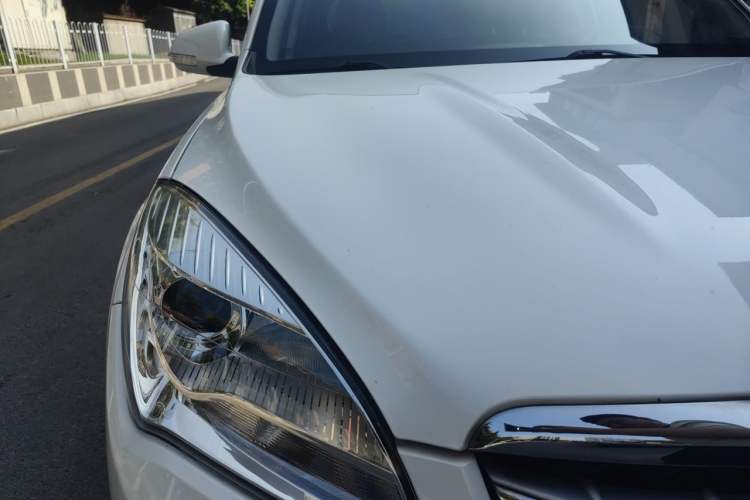 Used CHANGAN CS35 2016 1.6L Automatic Luxury Model China IV Standard Right Front Headlight