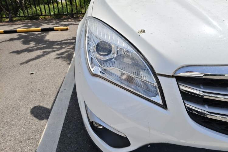 Used CHANGAN CS35 2016 1.6L Manual Luxury Model China V Standard Right Front Headlight