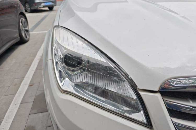 Used CHANGAN CS35 2016 1.6L Automatic Luxury Model China IV Standard Right Front Headlight
