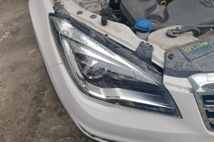 Used CHANGAN CS35 2016 1.6L Manual Luxury Model China IV Standard Right Front Headlight