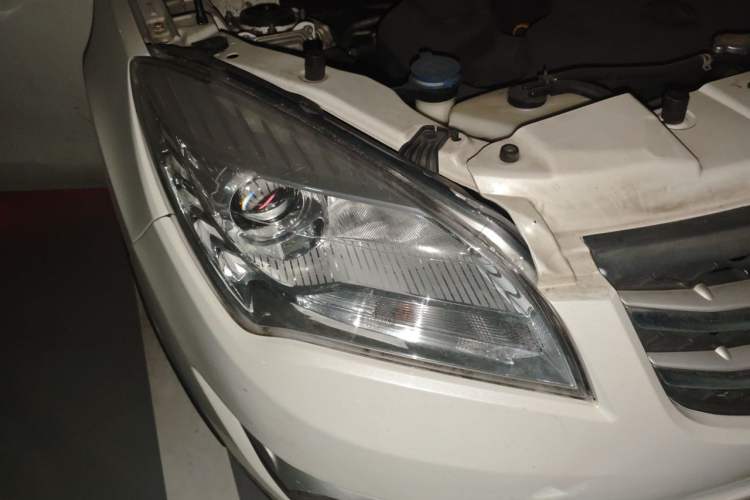 Used CHANGAN CS35 2016 1.6L Manual Luxury Model China V Standard Right Front Headlight