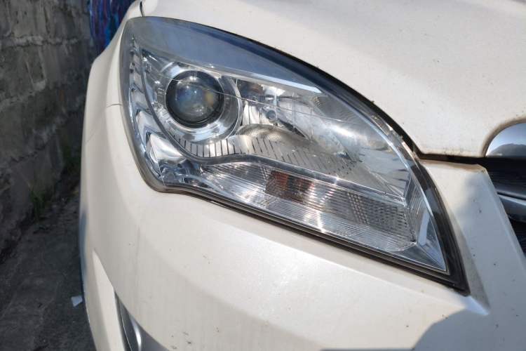 Used CHANGAN CS35 2016 1.6L Automatic Luxury Model China IV Standard Right Front Headlight