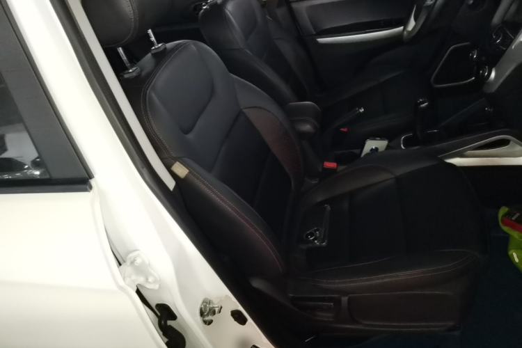 Used CHANGAN CS35 2016 1.6L Manual Luxury Model China IV Right Front Seat