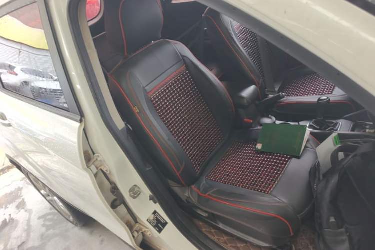 Used CHANGAN CS35 2016 1.6L Manual Luxury Model China V Standard Right Front Seat
