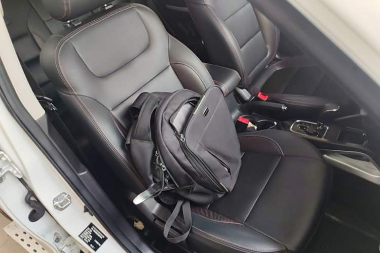Used CHANGAN CS35 2016 1.6L Automatic Luxury Model China V Standard Right Front Seat
