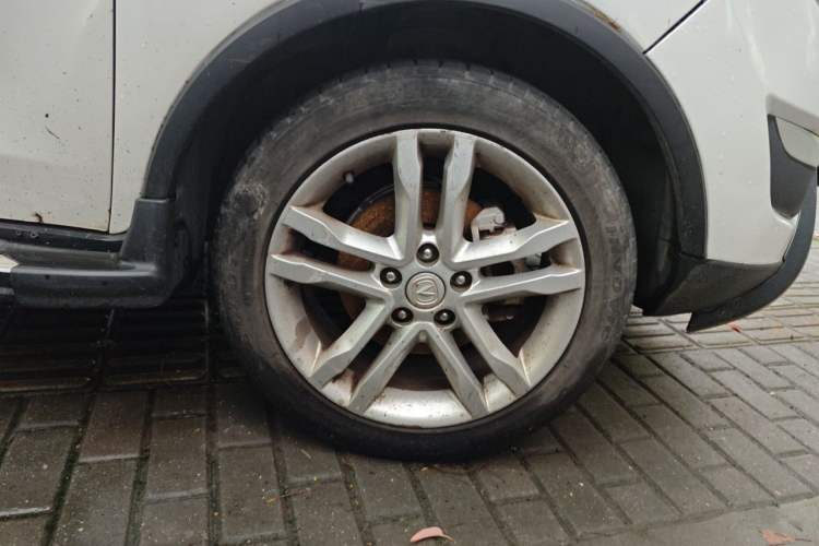 Used CHANGAN CS35 2016 1.6L Manual Luxury Model China IV Standard Right Front Wheel Hub