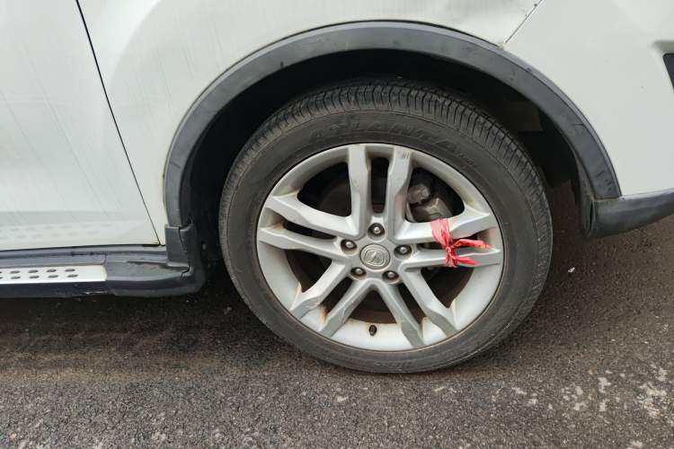 Used CHANGAN CS35 2016 1.6L Manual Luxury Model China IV Standard Right Front Wheel Hub